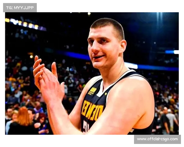 约基奇创历史领先三双数据 统治前三节表现无可匹敌